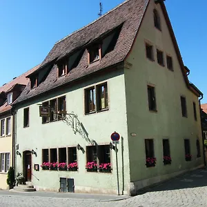 Guest house Hofmann-schmoelzer, Rothenburg ob der Tauber