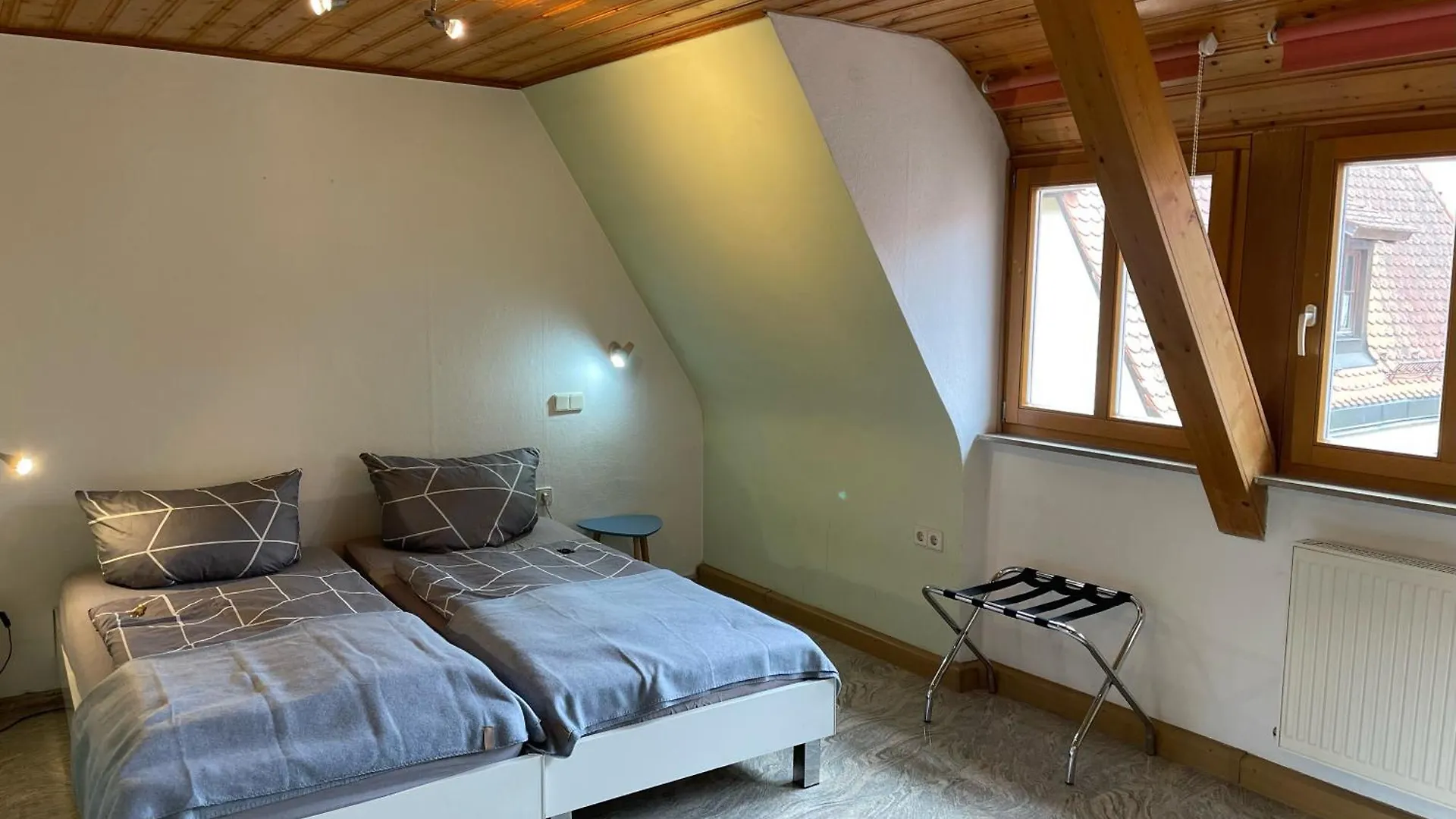 Ferienwohnungen Monteurzimmer Zur Silbernen Kanne Rothenburg ob der Tauber Germany